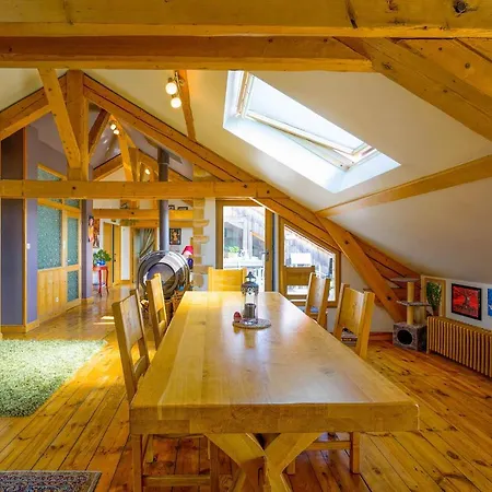 Le Mont Besset Bed & Breakfast Lalouvesc Exterior photo