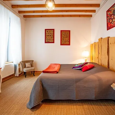Le Mont Besset Bed & Breakfast Lalouvesc Exterior photo