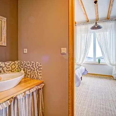 Le Mont Besset Bed & Breakfast Lalouvesc Exterior photo