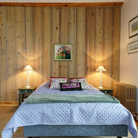 Le Mont Besset Bed & Breakfast Lalouvesc Exterior photo